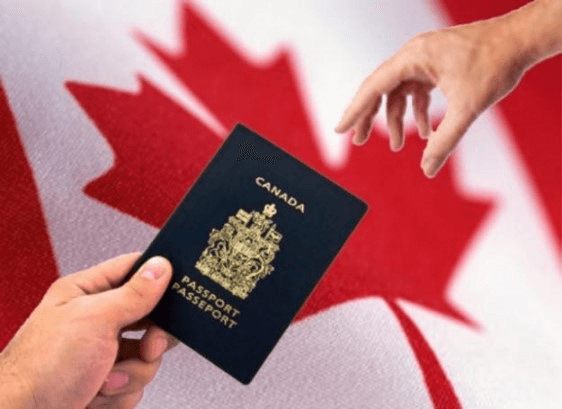 Điều kiện để được cấp giấy phép lao động khi tốt nghiệp tại Canada