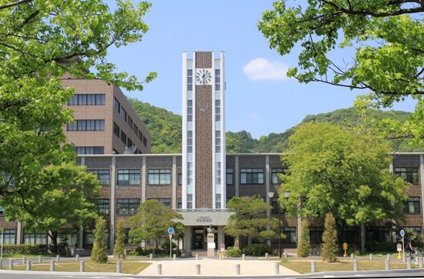 Học bổng 100% của Trường chuyên môn khoa học kỹ thuật Okayama