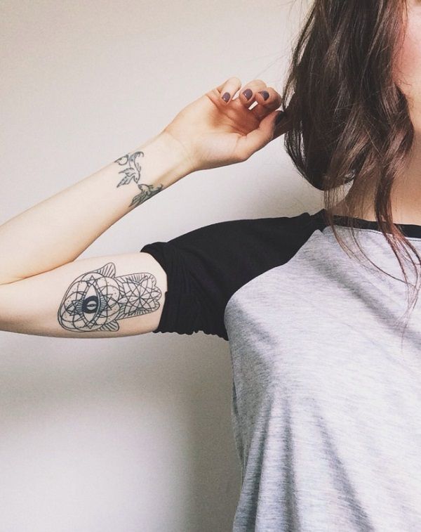 co-hinh-xam-co-di-du-hoc-han-quoc-duoc-khong