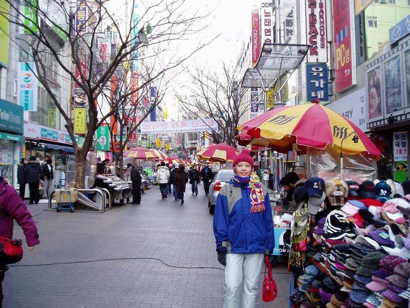 dia-diem-mua-sam-quan-ao-re-va-dep-tai-han-quoc-pho-ulsan