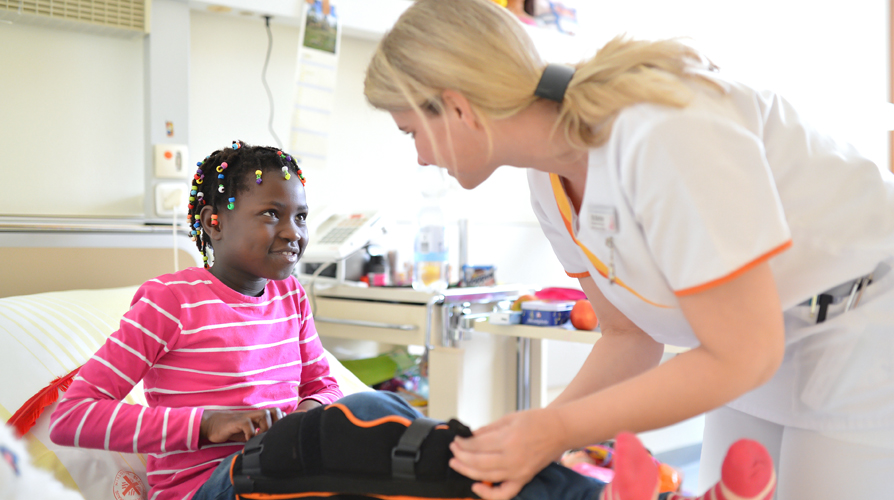 dieu duong tre em kinderpflege