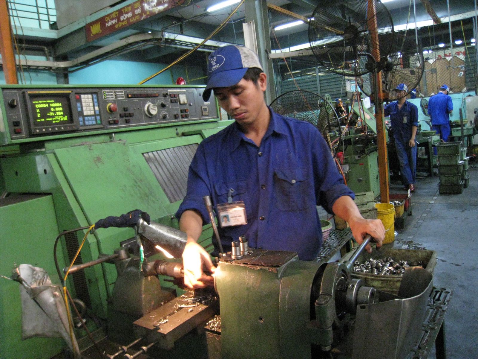 T9/2017 – Tuyển 06 nam Gia công đồ gá và dụng cụ, chế tạo khuôn mẫu làm việc tại tỉnh Aichi Nhật Bản