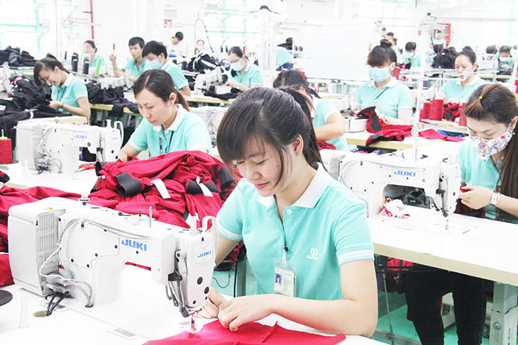 T5/2017 – Tuyển 10 nữ đi làm đơn hàng may mặc tại Nhật Bản