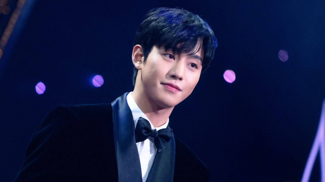 dien vien nam han quoc​ 15